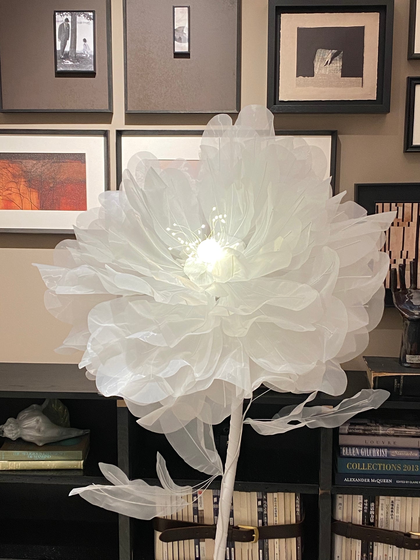 【Dancing Petals】60inches tall Silk Satin Flower Floor Lamp