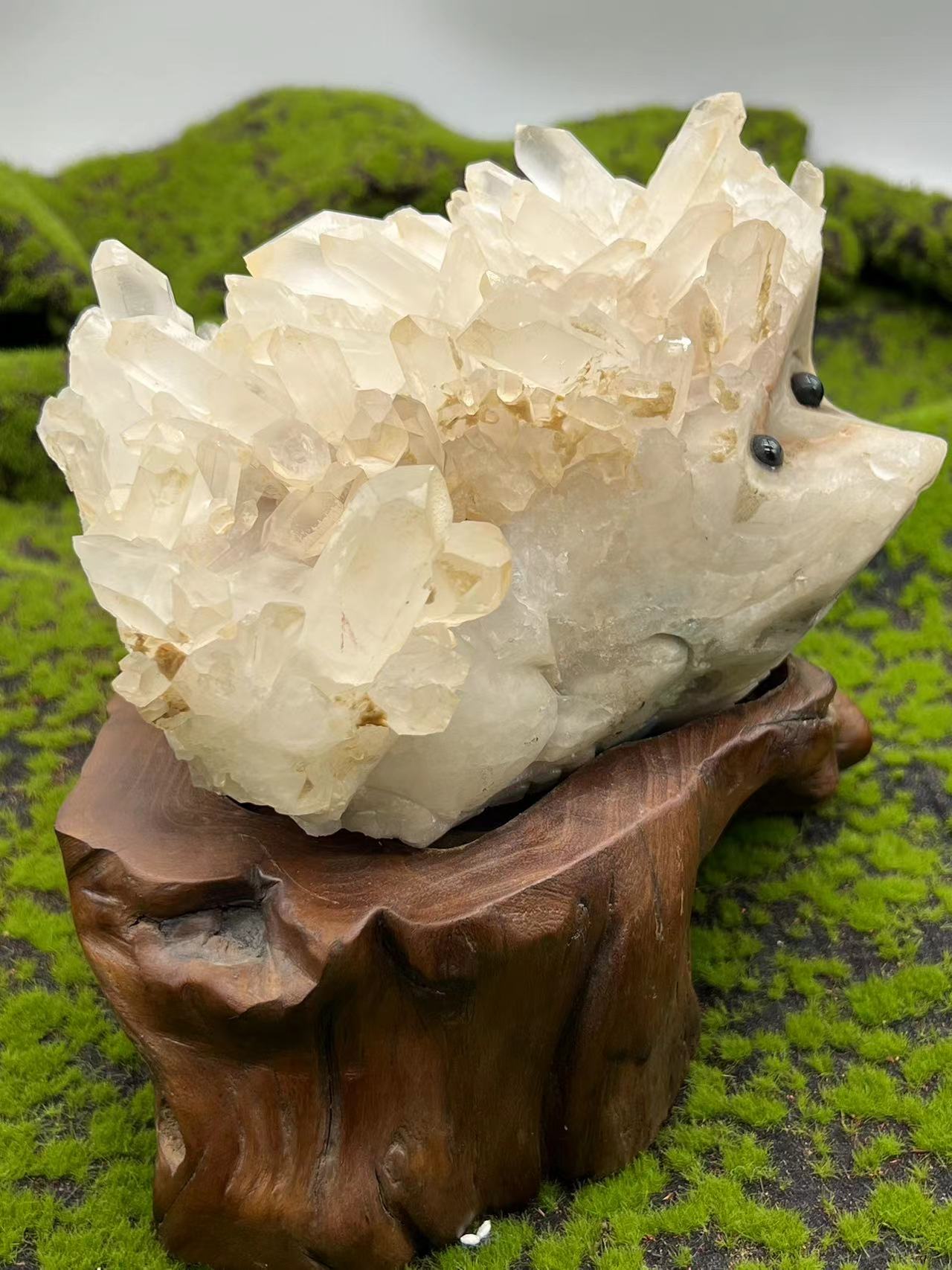 Clear Durzy Agate Hedgehog Cluster